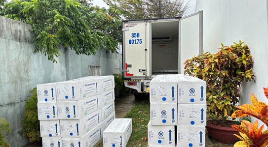 Merry Christmas 2025. Giáng sinh an lành !Chúc quý khách hàng nuôi tôm năm mới thành công .