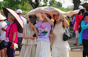Nắng nóng gay gắt kỷ lục kéo dài đến bao giờ?